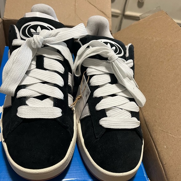 Men's Adidas Campus 00's 
Size: 9 
Brand new - Picture 2 of 5